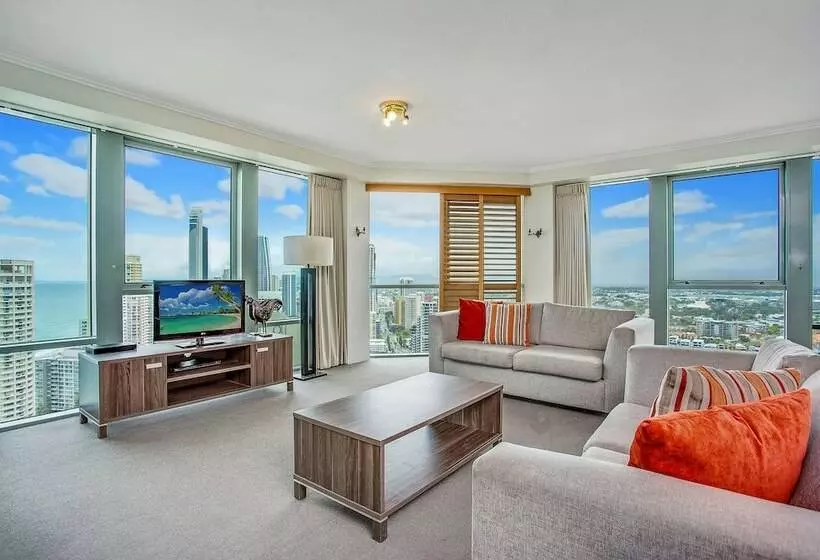 آپارتمان 3 خوابه با چشمانداز دریا, Mantra Sun City