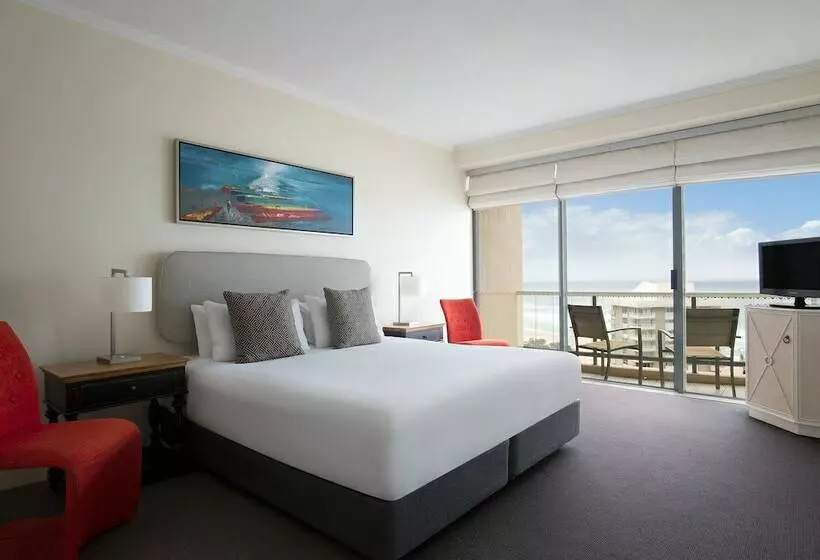 آپارتمان 3 خوابه با چشمانداز دریا, Mantra Sun City