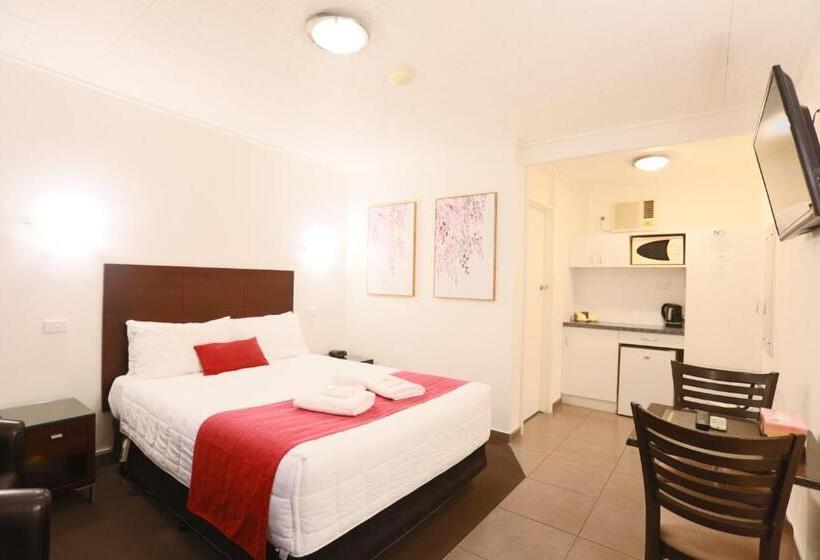 غرفة قياسية, The Esplanade Motel