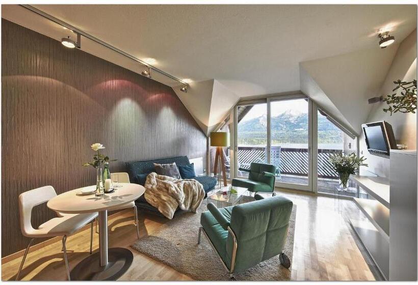 סוויטה, Kleines Hotel Kärnten