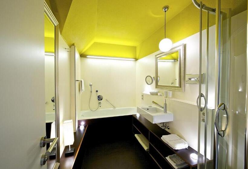 סוויטת ג'וניור, Kleines Hotel Kärnten