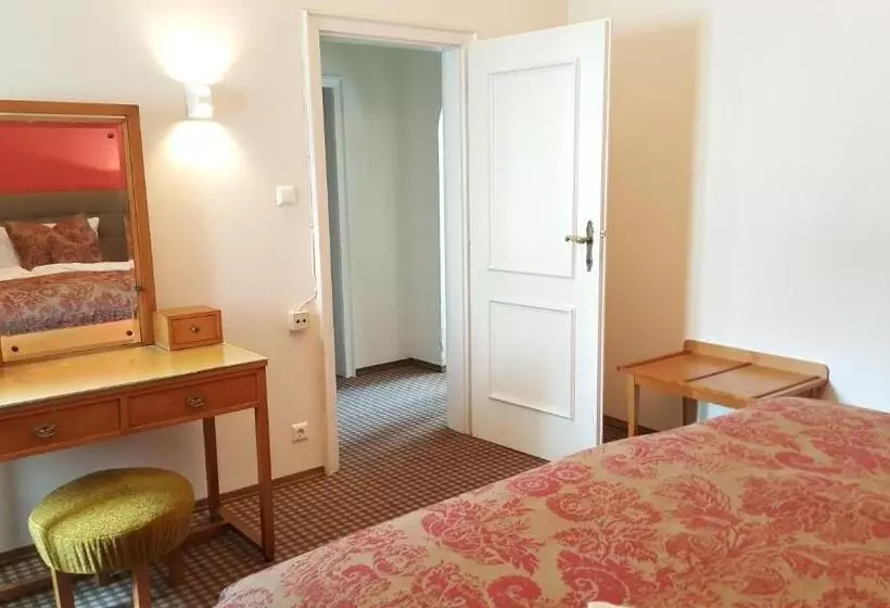 スイート, Landhotel Jagdhof