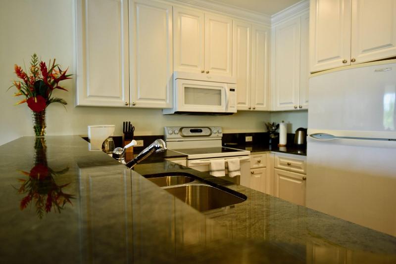 ویلا دلوکس 2 خوابه, Valentines Resort & Marina