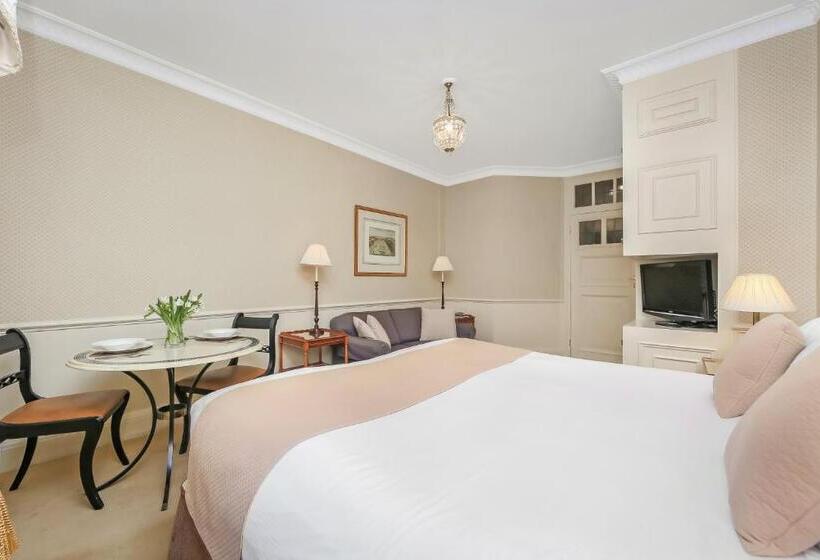 スタンダードスタジオ, 44 Curzon Street By Mansley