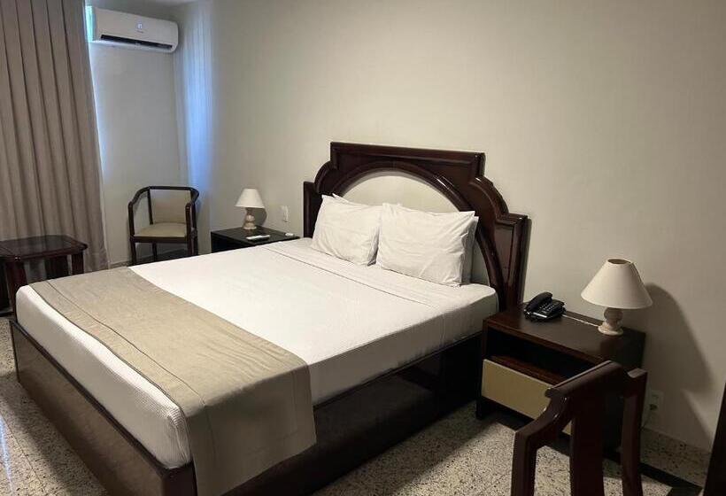 اتاق لوکس, Americas Benidorm