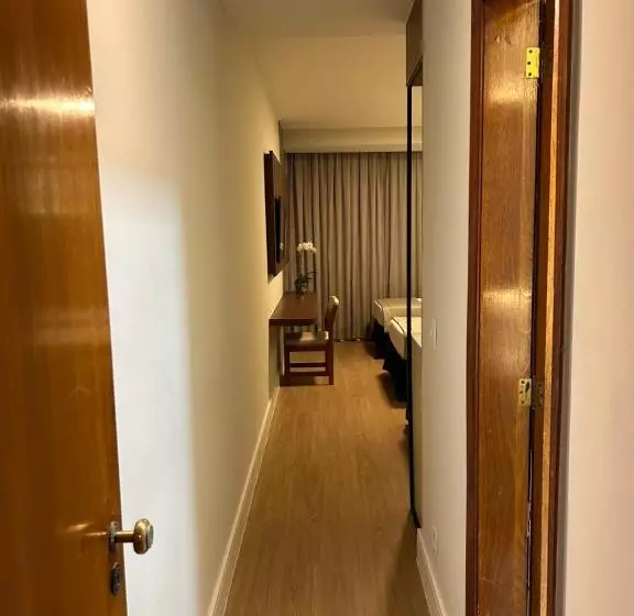 اتاق لوکس سه تخته, Americas Benidorm