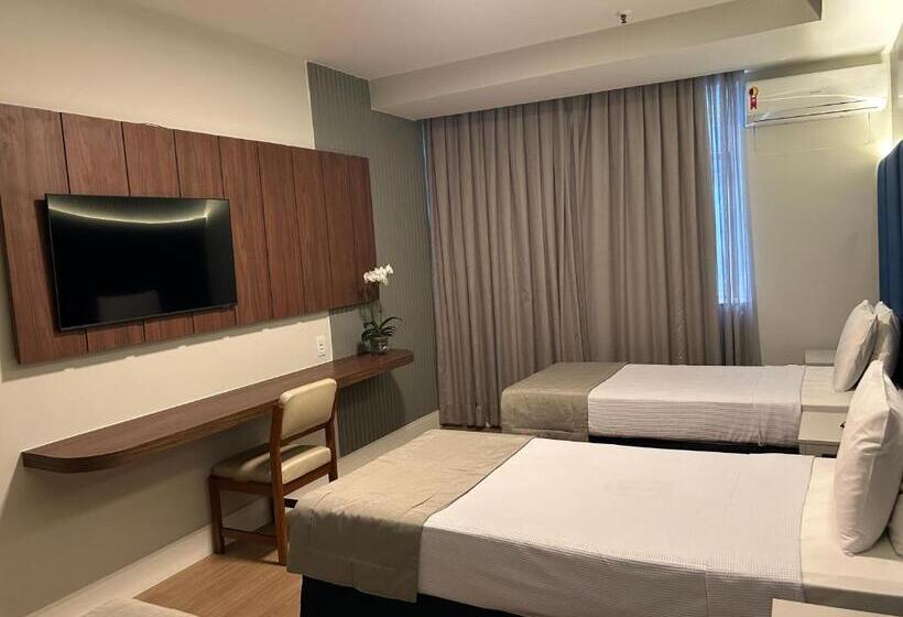 اتاق لوکس سه تخته, Americas Benidorm