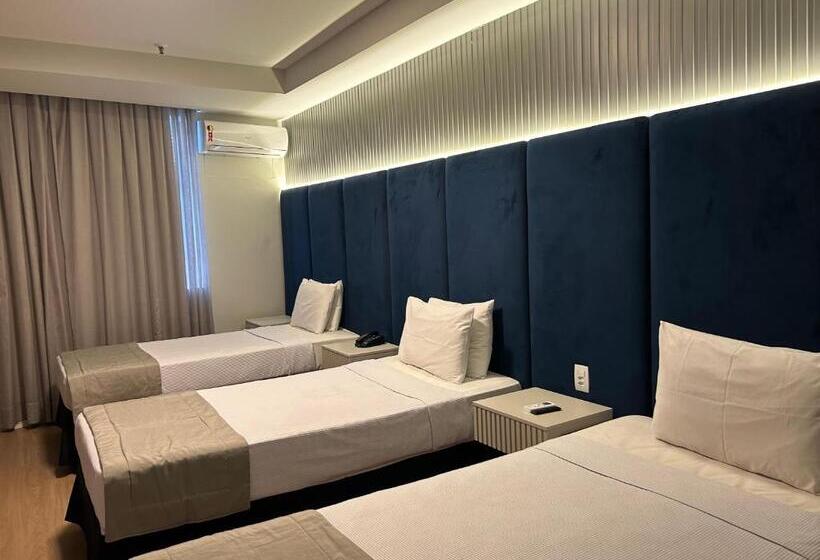 اتاق لوکس سه تخته, Americas Benidorm