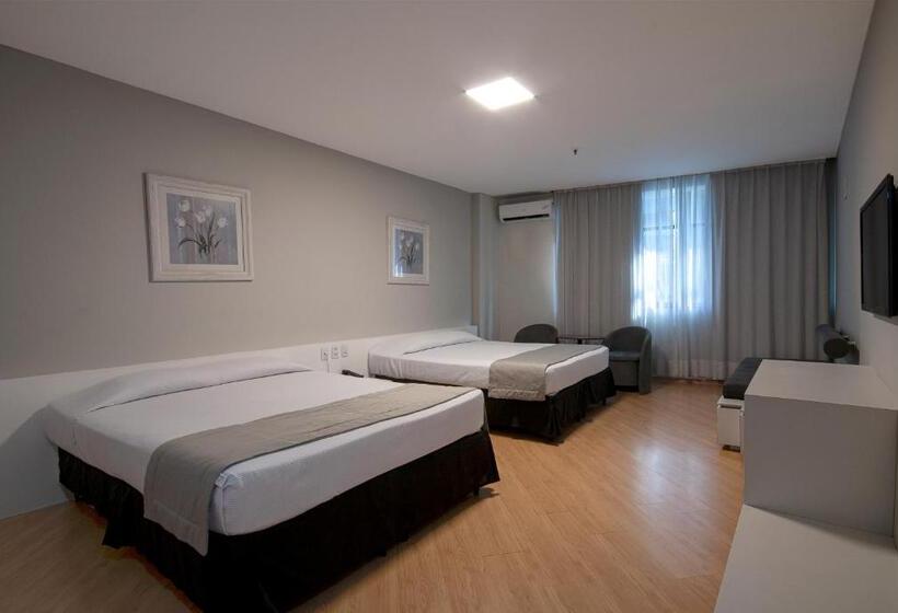 اتاق خانوادگی, Americas Benidorm