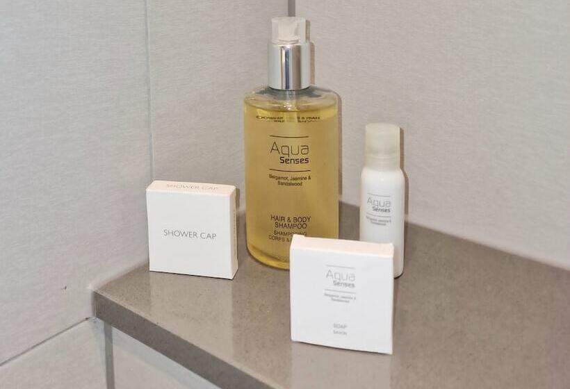 Четырехместный Номер Стандарт, Astor Court