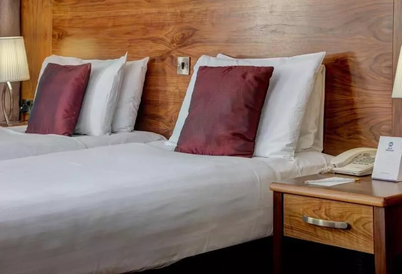 Perhehuone, Best Western Kings Manor