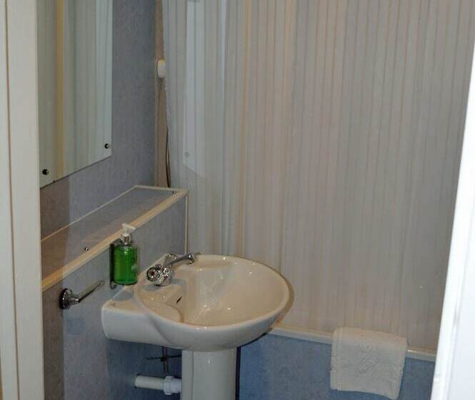Quarto Familiar, Best Western Kings Manor