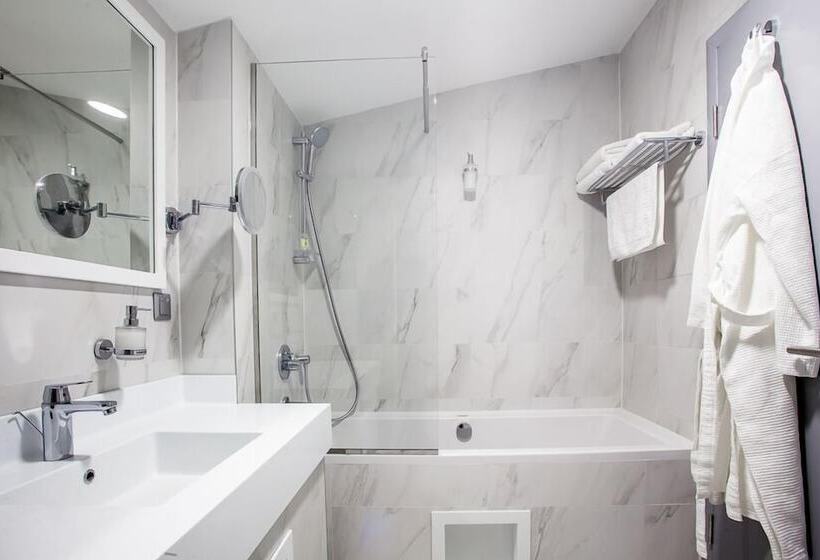 اتاق سوپریور, Central Sarajevo