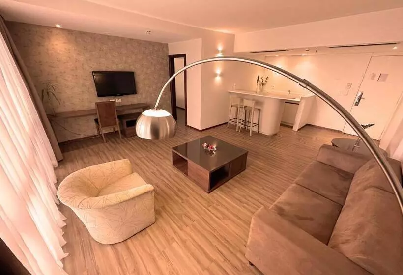 スイート, Flat Particular Hotel Kubitschek