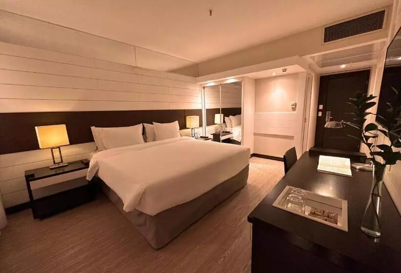 スタンダードシングルルーム, Flat Particular Hotel Kubitschek