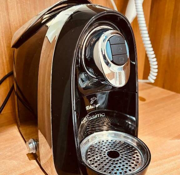 高级三人间, Park Avenue Bayswater Inn Hyde Park