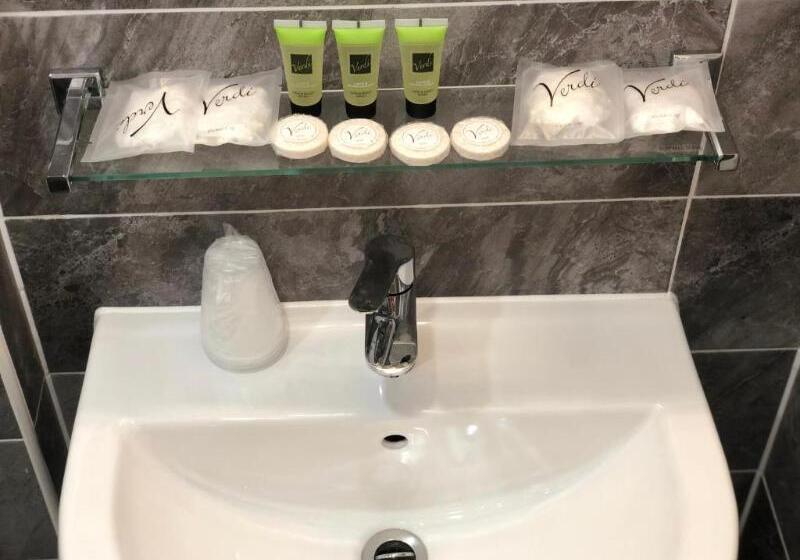 标准三人间, Park Avenue Bayswater Inn Hyde Park