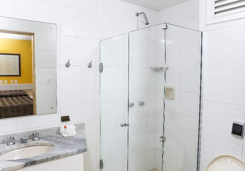 标准间, Suarez Sao Leopoldo