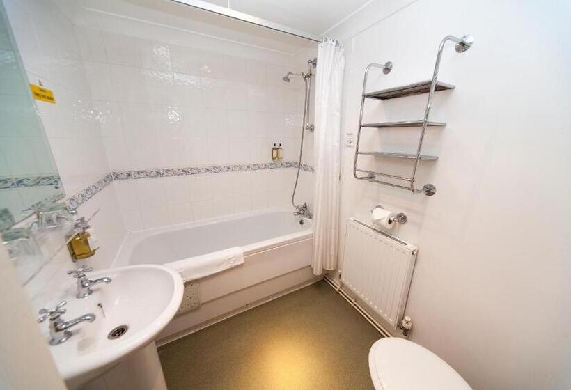 带大床的高级房间, The Izaak Walton Country House