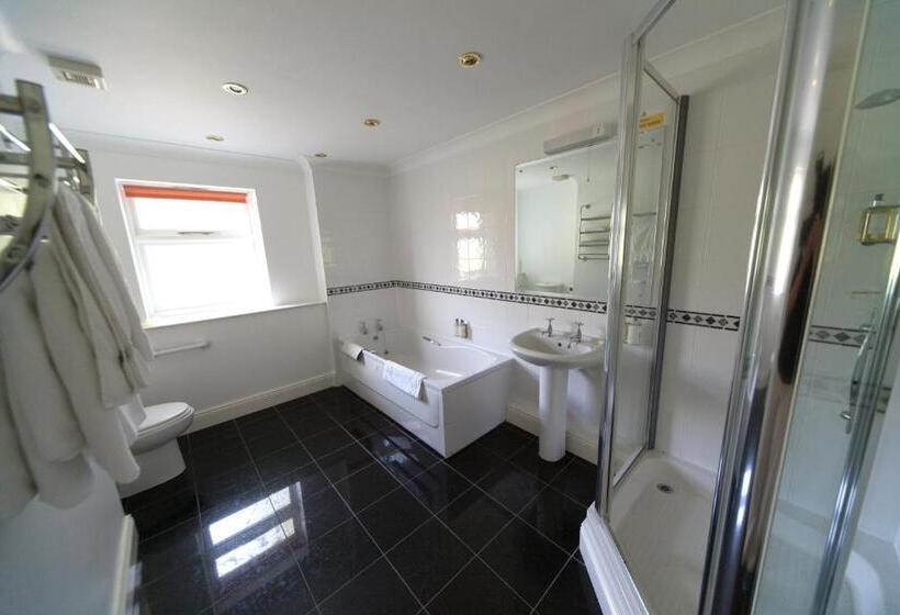 带大床的高级房间, The Izaak Walton Country House