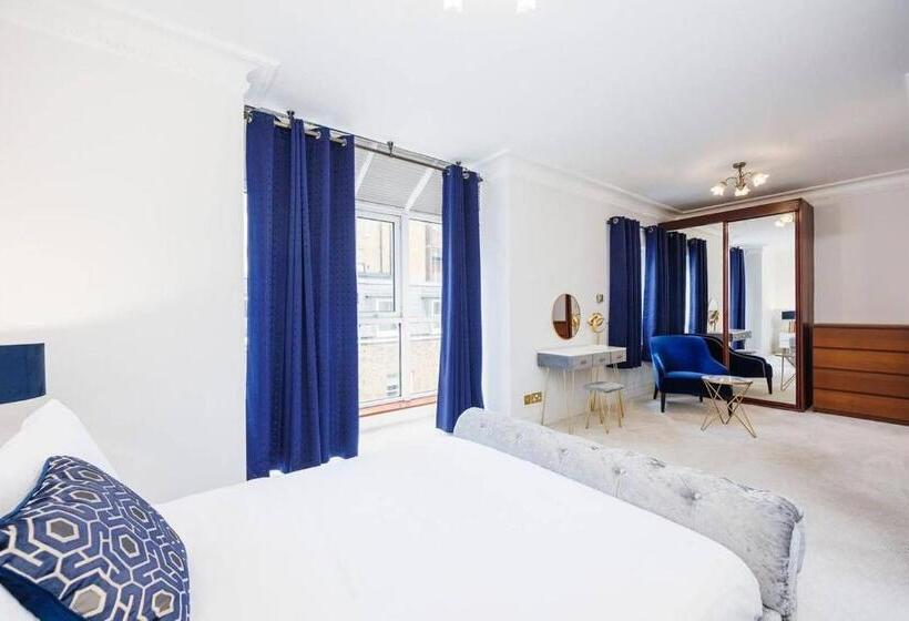 ویلای 1 خوابه, Carlton Court   Mayfair