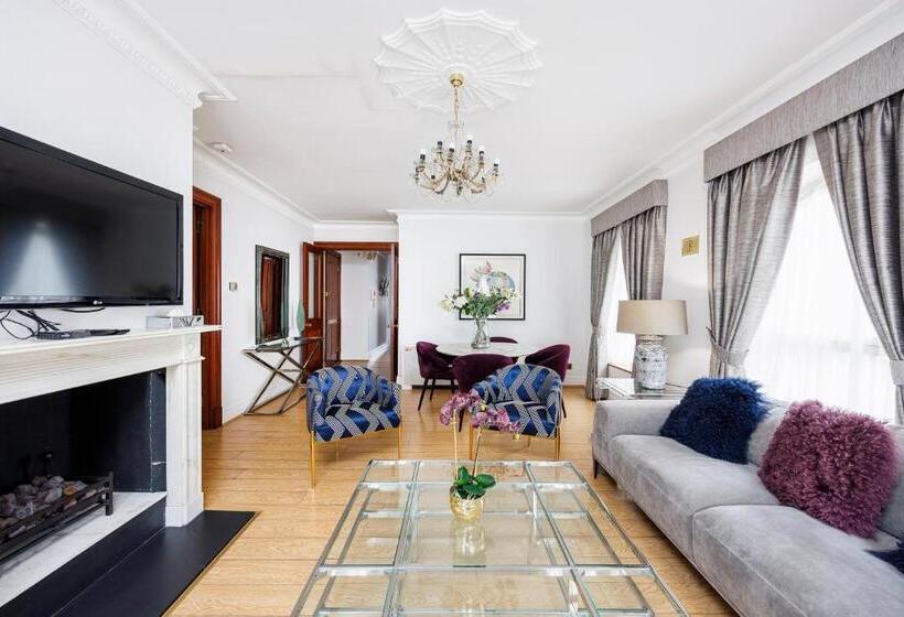 آپارتمان لوکس 2 خوابه, Carlton Court   Mayfair