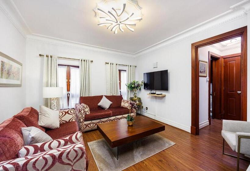 , Carlton Court   Mayfair
