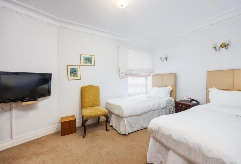 Апартаменты 3 Спальни, Carlton Court Mayfair