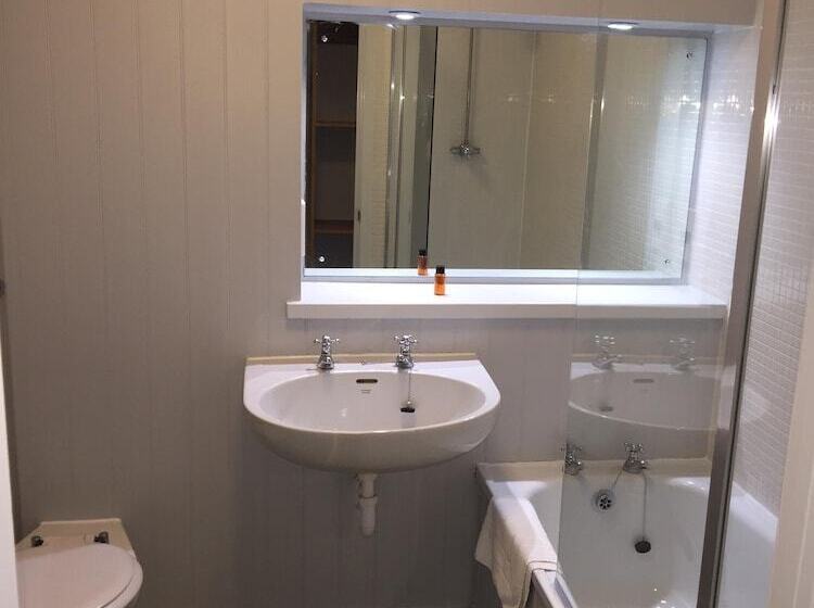 Номер Стандарт, Blue Bell Lodge