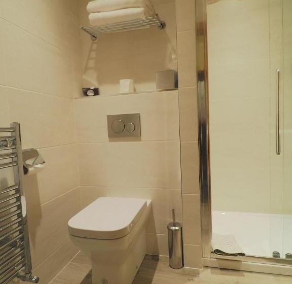 스탠다드 전망 룸, Cabarfeidh