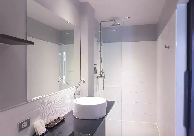سوییت, Crowne Plaza Glasgow, An Ihg