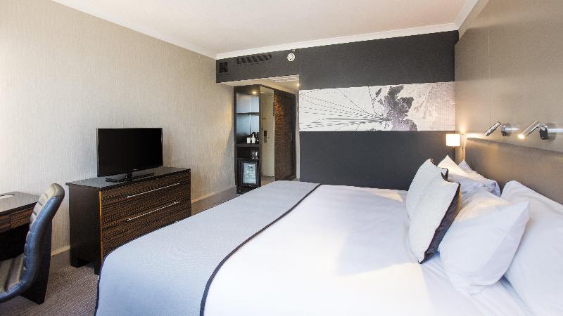 اتاق استاندارد با تخت بزرگ, Crowne Plaza Glasgow, An Ihg