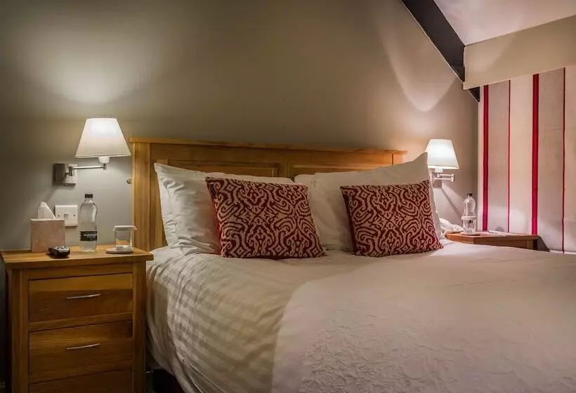 クラシックルーム, The Golden Fleece Hotel, Thirsk, North Yorkshire