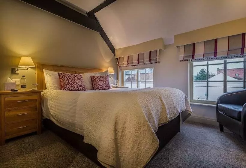 クラシックルーム, The Golden Fleece Hotel, Thirsk, North Yorkshire