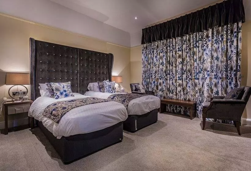 デラックスルーム, The Golden Fleece Hotel, Thirsk, North Yorkshire