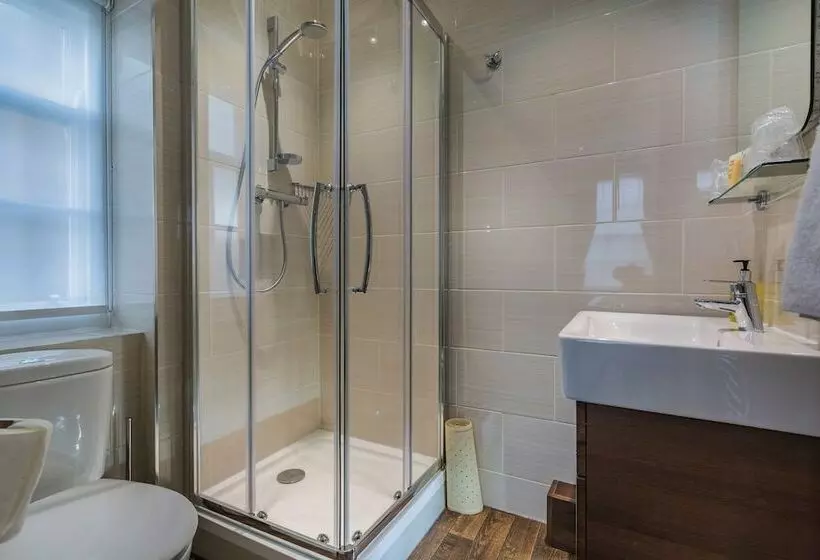 デラックスルーム, The Golden Fleece Hotel, Thirsk, North Yorkshire