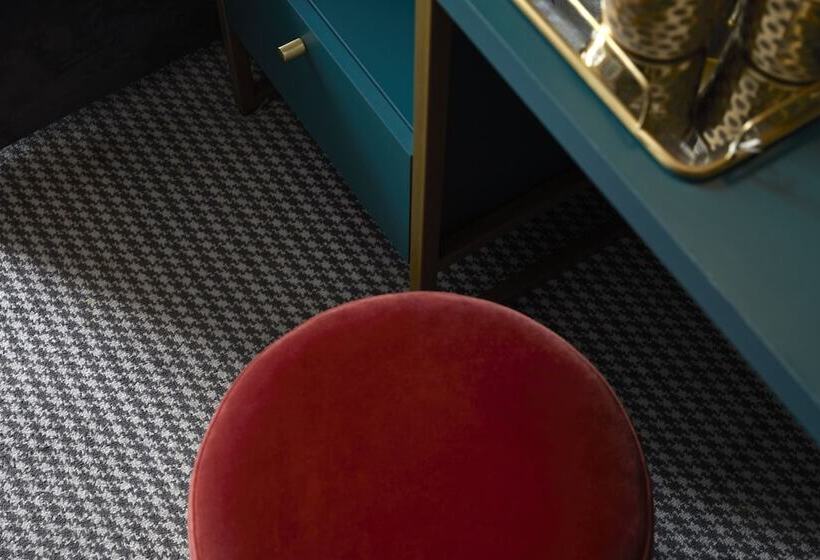 Номер Deluxe, The Portico