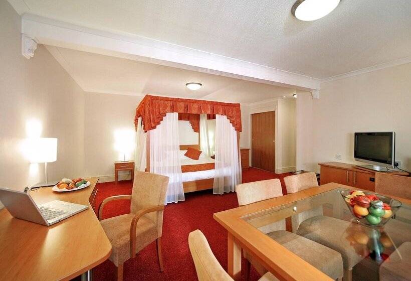 Номер Престиж, Mercure Newcastle George Washington Hotel Golf & Spa