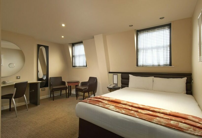 エクゼクティブルーム, Corus  Hyde Park