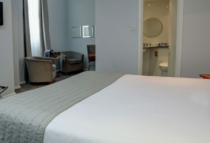 エクゼクティブルーム, Corus  Hyde Park