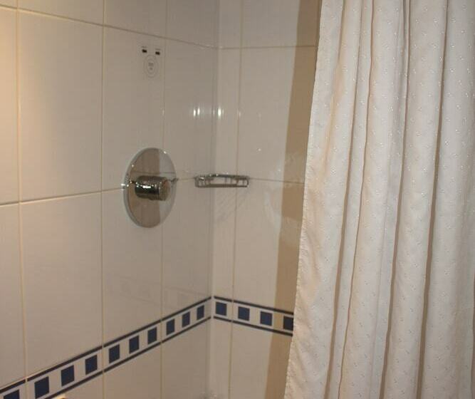 エクゼクティブルーム, Corus  Hyde Park