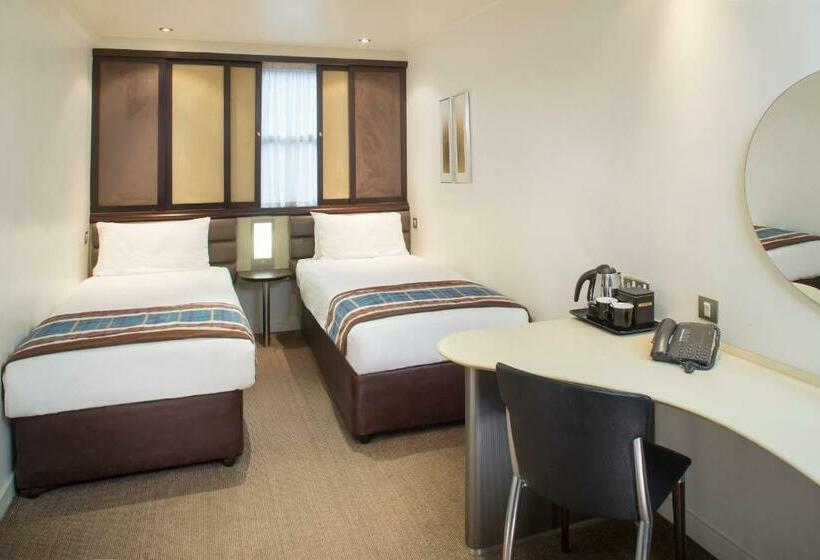 スタンダードルーム, Corus  Hyde Park