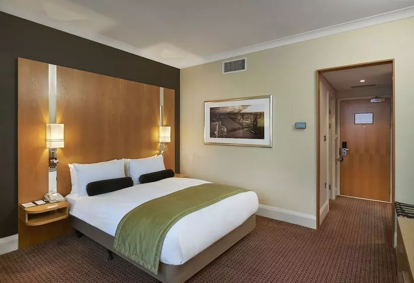 スタンダードルーム, Crowne Plaza London Ealing, An Ihg