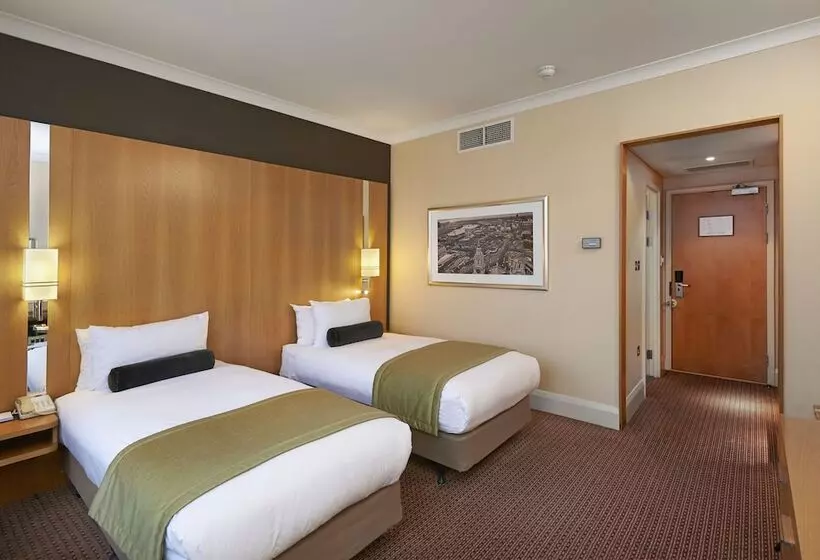 スタンダードルーム, Crowne Plaza London Ealing, An Ihg