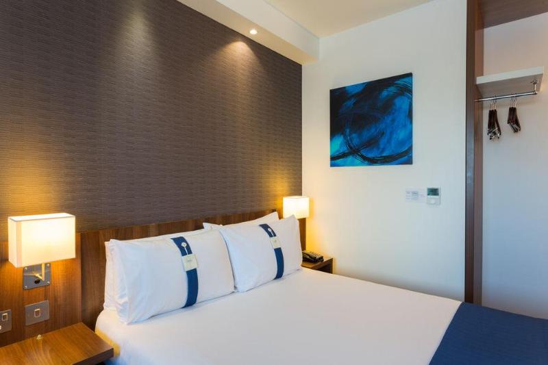 חדר סטנדרט, Holiday Inn Express Harlow, An Ihg