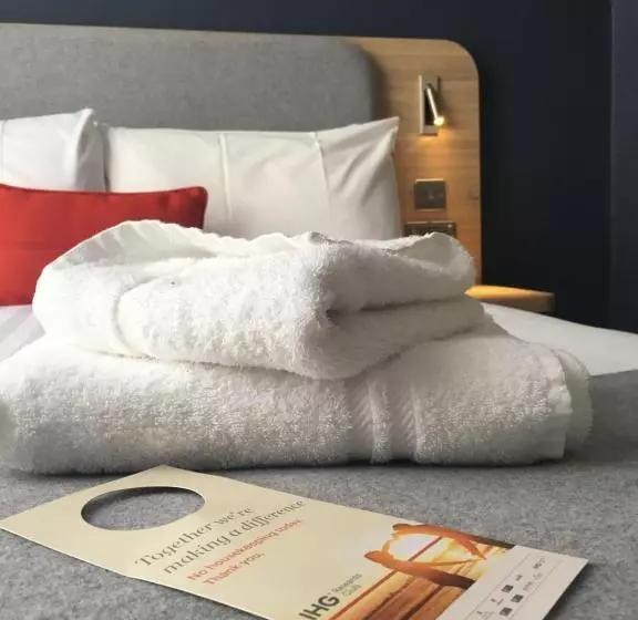 スタンダードシングルルーム, Holiday Inn Express London Victoria, An Ihg