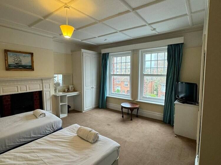 スタンダードトリプルルーム, Langford Hotel, Brighton & Hove