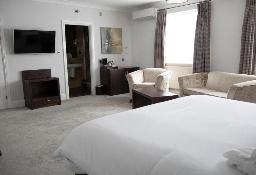 جناح سرير كينج, Lion