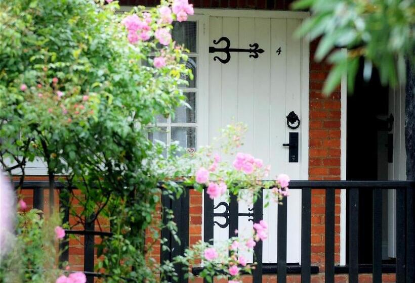 غرفة قياسية مطلّة علي الحديقة, Marygreen Manor