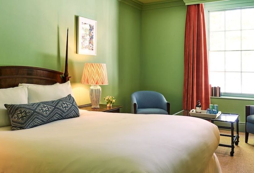 غرفة كلاسيكية, The Mitre, Hampton Court